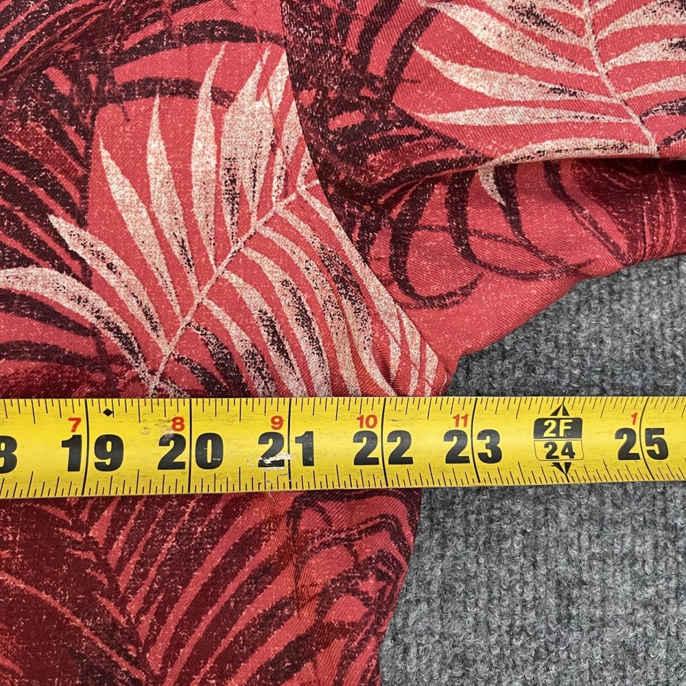Tommy Bahama Football Silk Hawaiian Shirt Mens M Arizona Cardinals Button Up - Picture 13 of 16